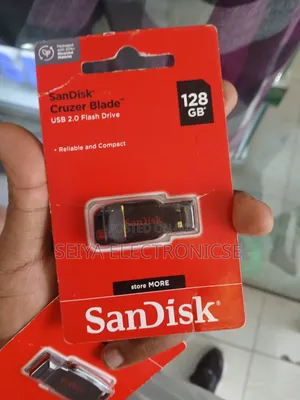 Sandisk Cruzer Blade Usb 2.0 Flash Drive With 128 Gb Capacity.