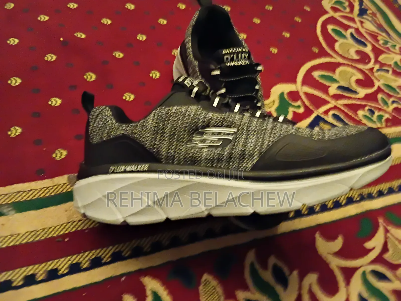 Skechers d'Lux Walker