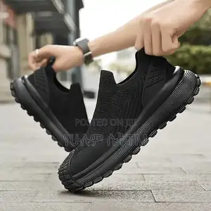 Tal Slip-on ‘Triple Black’ Comfortable Men’S Fashion Shoes