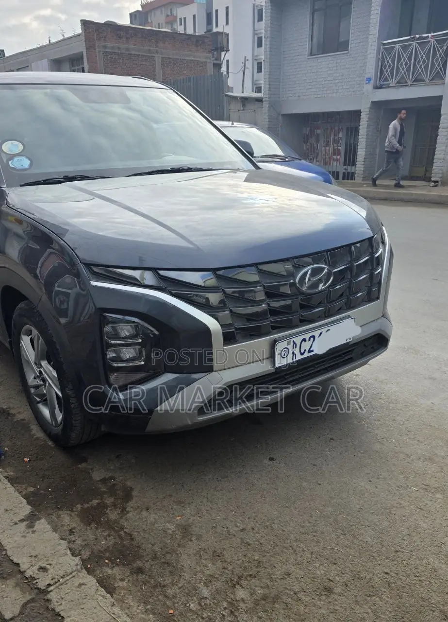 Hyundai Creta 2023 Gray