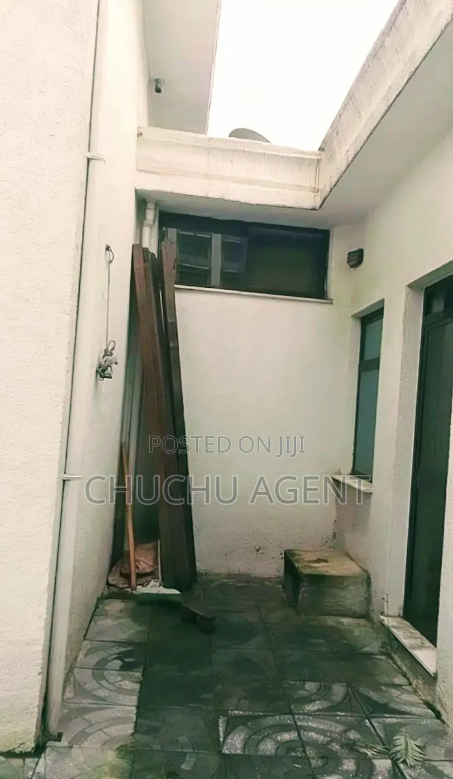 Furnished 3bdrm House in Bole for sale