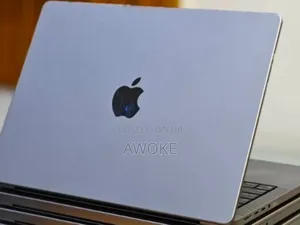 New Laptop Apple MacBook Pro M1 32GB Intel Core I7 SSD 512GB