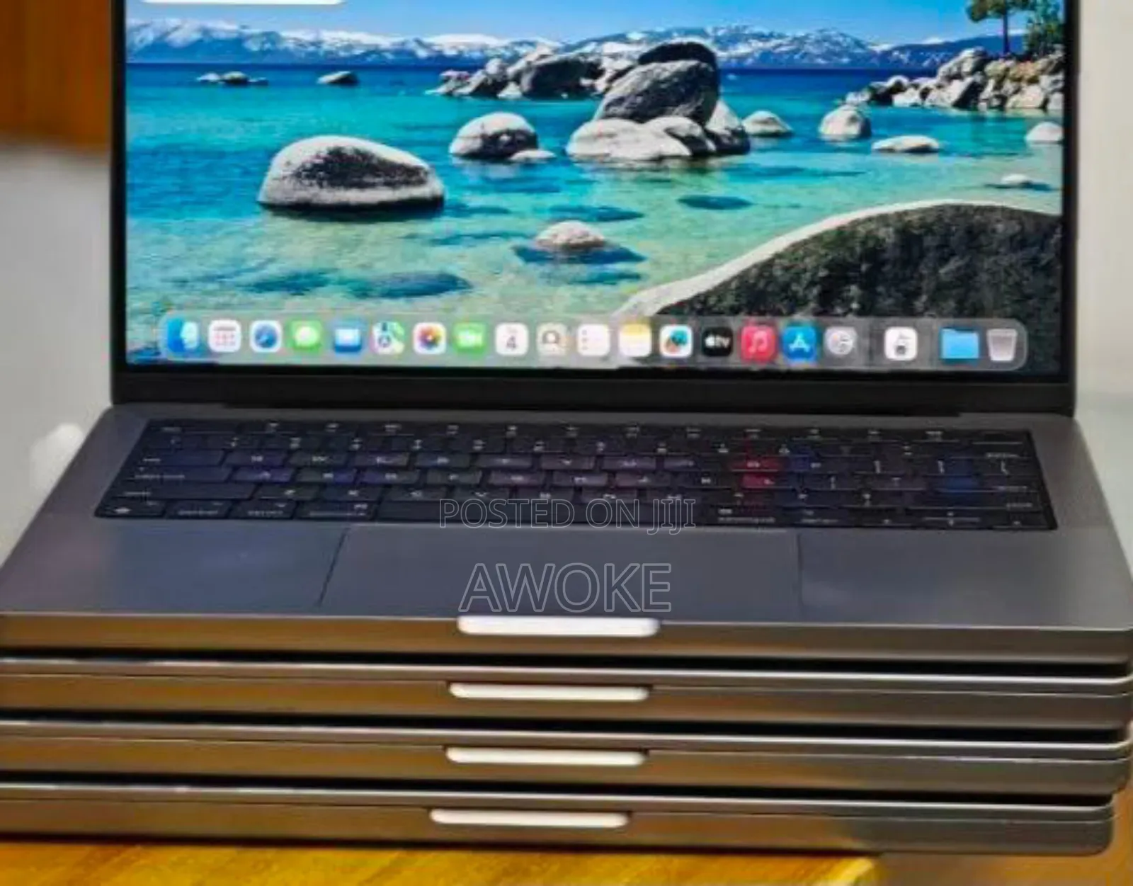 New Laptop Apple MacBook Pro M1 32GB Intel Core I7 SSD 512GB