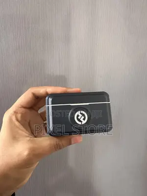 New Lark Cirrus 4 4 GB Black