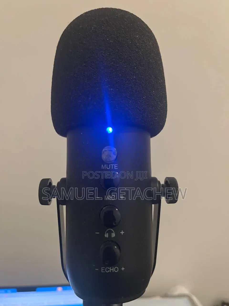 Condenser Microphone – Clear Sound, Noise Suppression