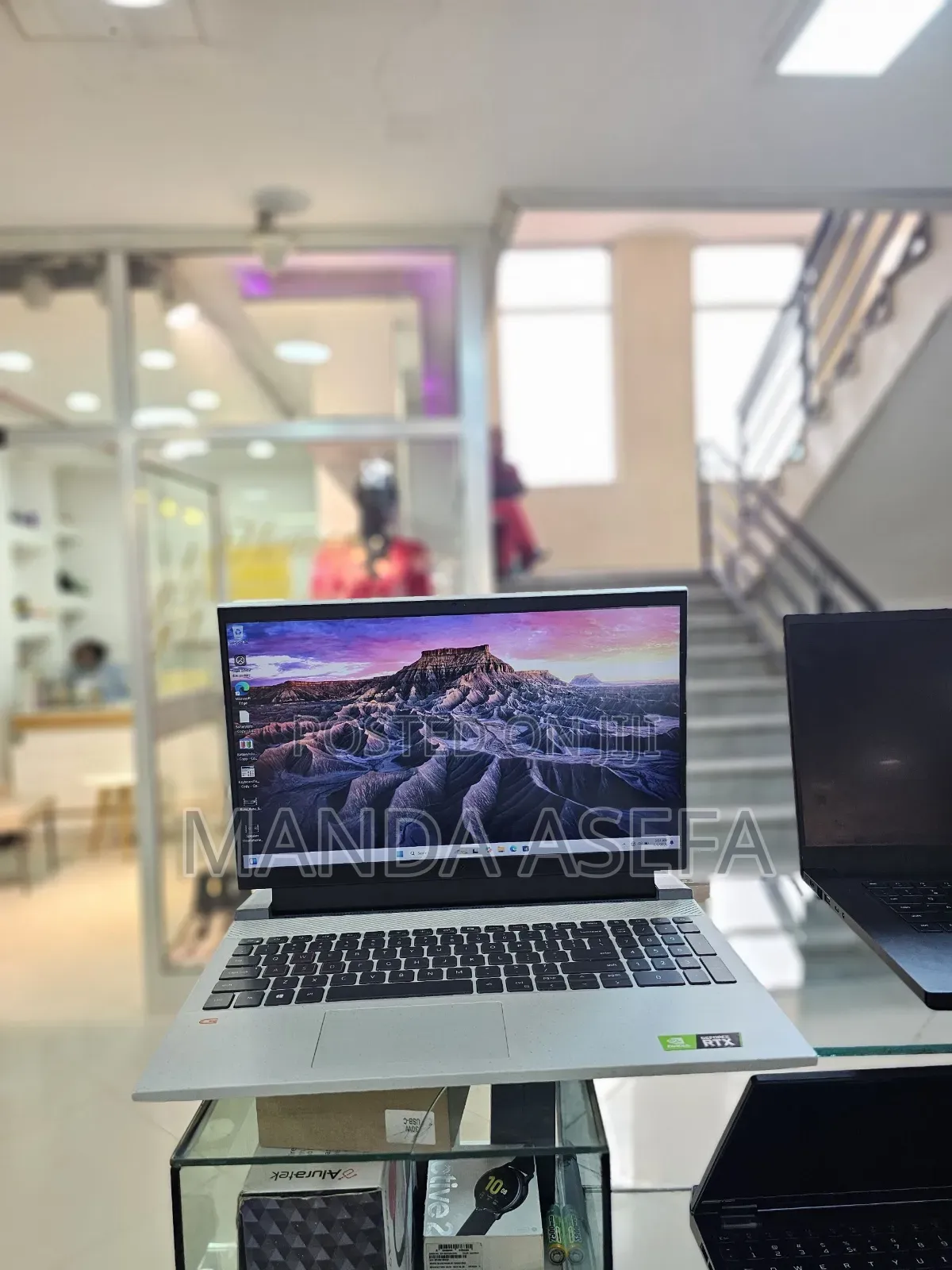 New Laptop Dell G15 5535 16GB Intel Core I7 SSD 512GB