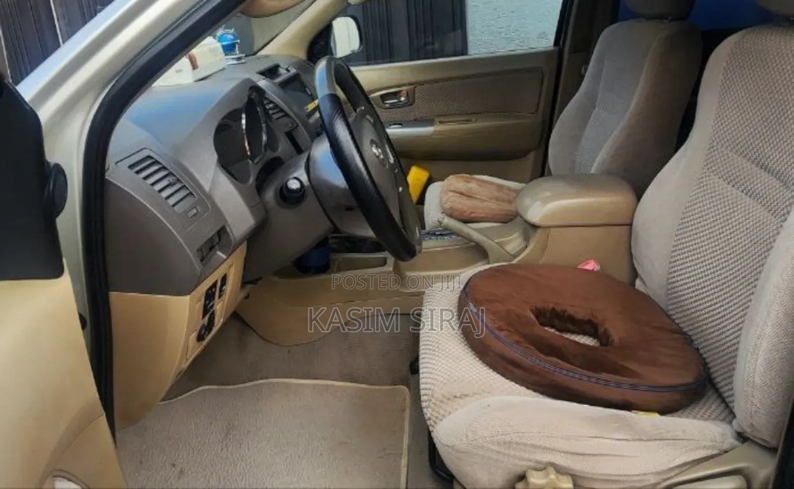 Toyota Fortuner 2.7 AWD 2010 Gold