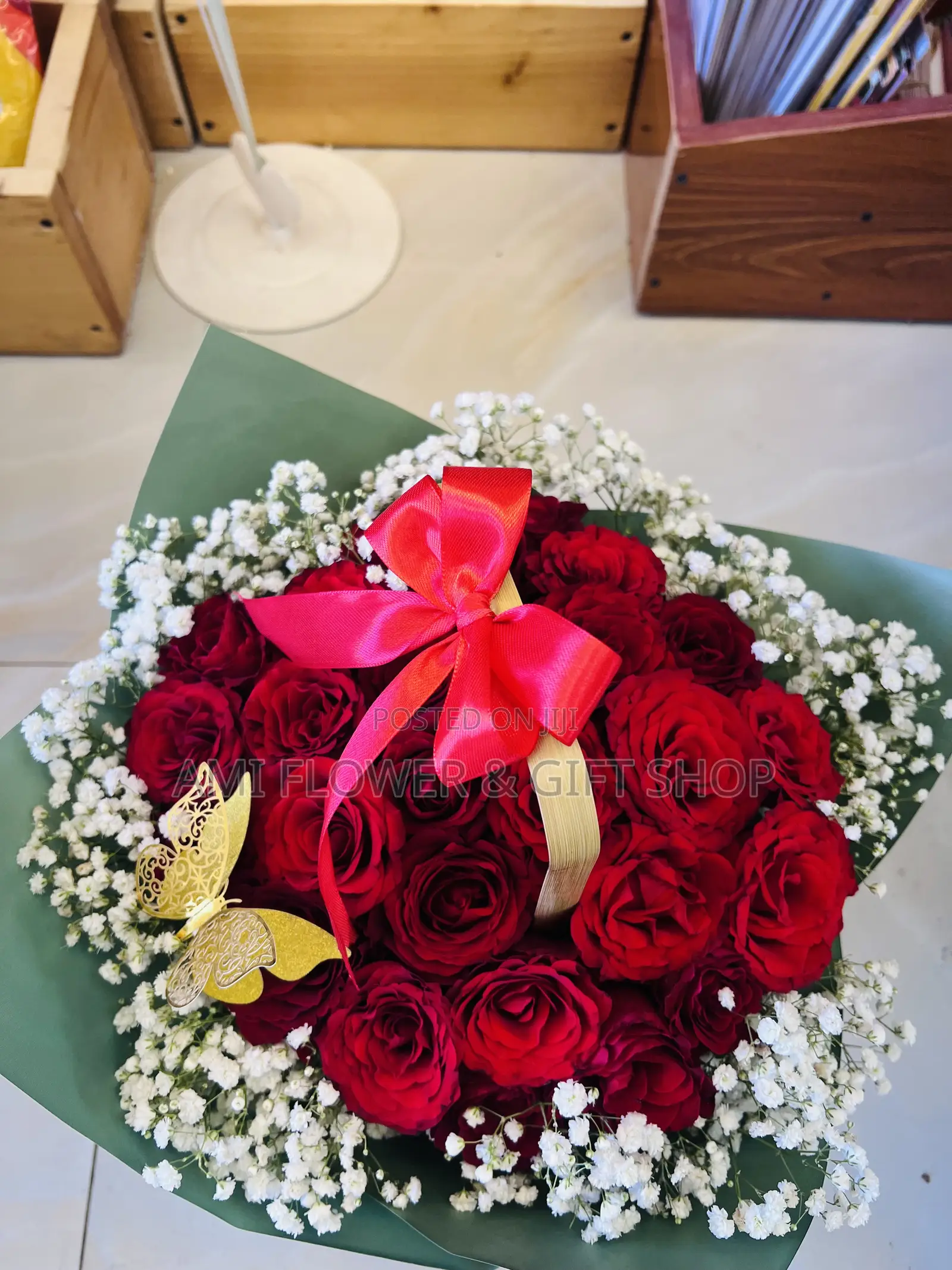 Fresh Red Rose Flowers – Perfect for Gifts Love