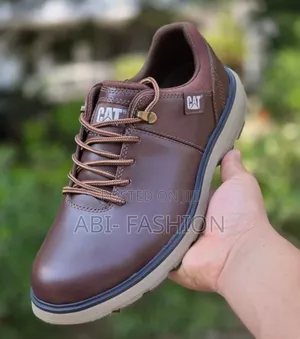 Caterpillar (Cat) Men's Casual Leather