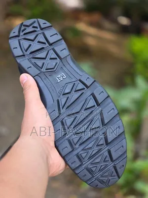 Caterpillar (Cat) Men's Casual Leather Black