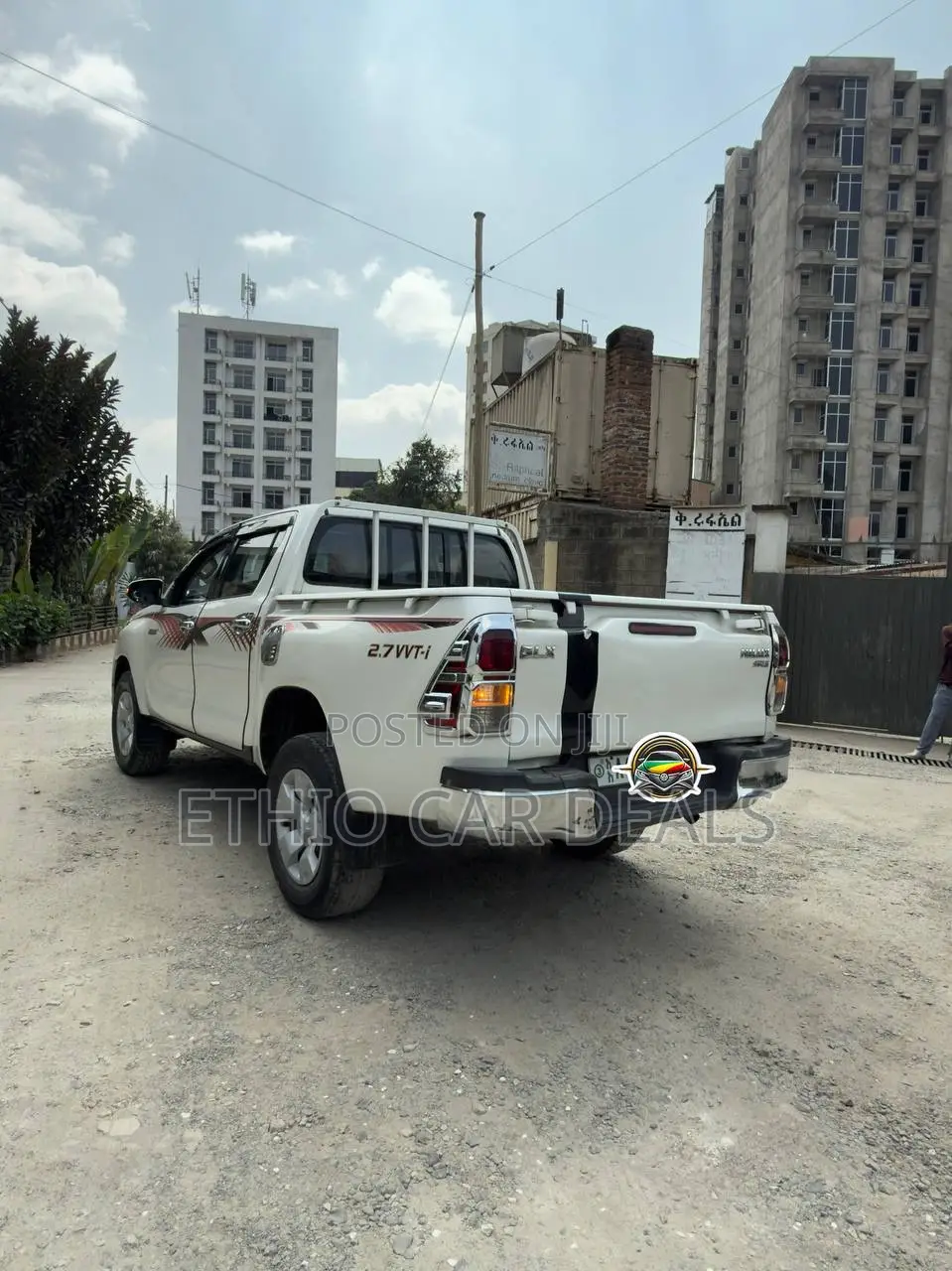 Toyota Hilux Revo Double Cab Deisel 2.4 AWD 2016 White