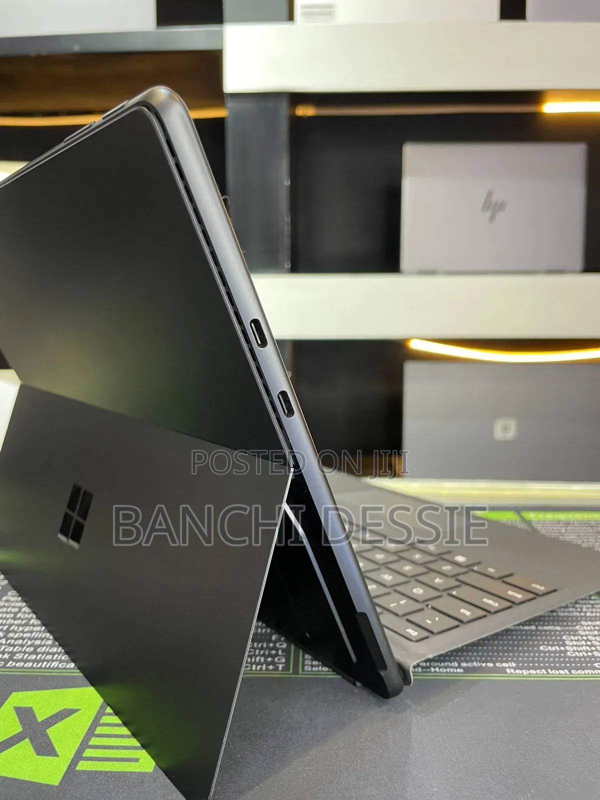 New Laptop Microsoft Surface Pro 10 16GB Intel Core Ultra 5 SSD 256GB