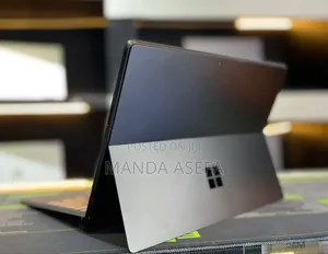 New Laptop Microsoft Surface Pro 10 16GB Intel Core Ultra 5 SSD 256GB