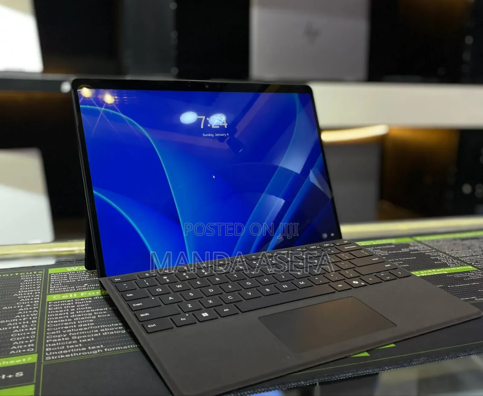 New Laptop Microsoft Surface Pro 10 16GB Intel Core Ultra 5 SSD 256GB