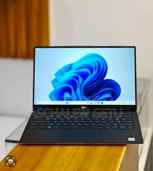 New Laptop Dell XPS 15 8GB Intel Core I5 SSD 512GB