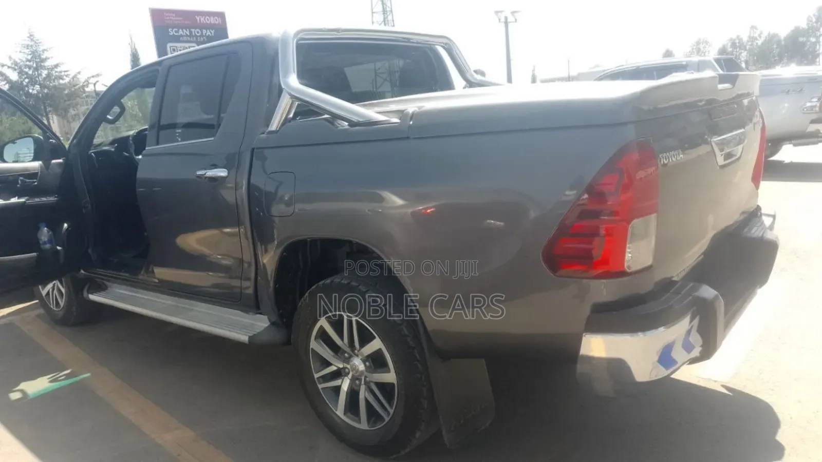 Toyota Hilux Revo Double Cab Deisel 2.4 AWD 2019 Gray
