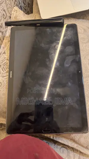 New Huawei MediaPad 64 GB Gray