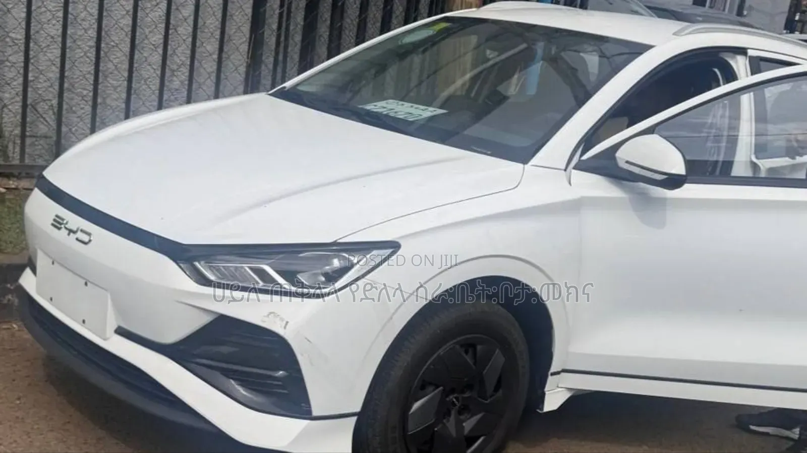 BYD E2 43 kWh 94 hp FWD 2025 White