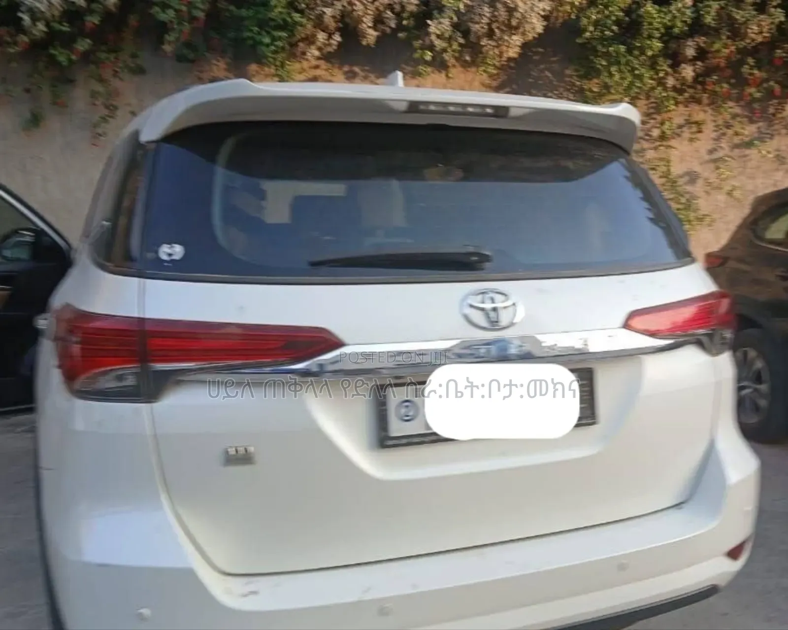 Toyota Fortuner 2019 White