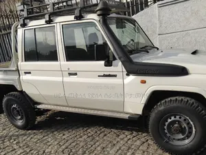 Toyota Land Cruiser 2020 White