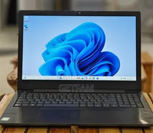 Laptop Lenovo Ideapad 3 4GB Intel Core I3 HDD 1T