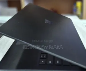 New Laptop Microsoft Surface 16GB Intel Core I7 SSD 512GB