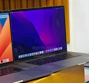 New Laptop Apple MacBook Pro 2019 16GB AMD SSD 512GB