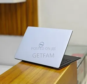 New Laptop Dell XPS 13 9370 8GB Intel SSD 512GB