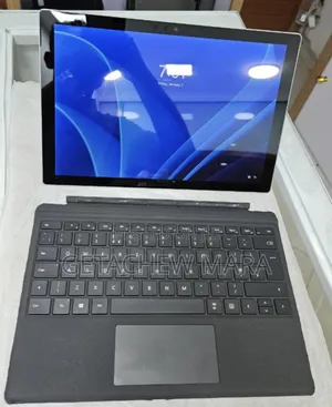 New Laptop Microsoft Surface Pro 7 16GB Intel Core I7 SSD 256GB