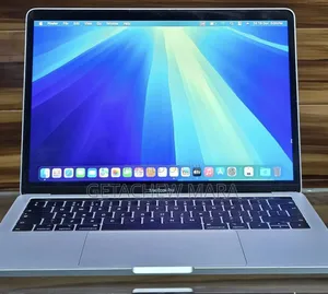 New Laptop Apple MacBook Pro 2019 8GB Intel Core I5 SSD 128GB