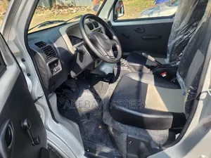 Suzuki APV Pan Vanel 2025 Silver