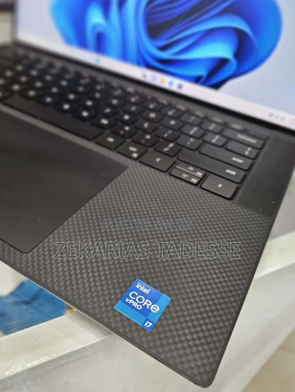 New Laptop Dell 16GB Intel Core i7 SSD 512GB