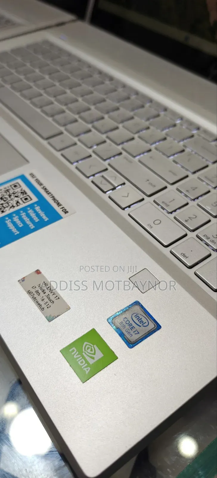 New Laptop HP Envy 17 16GB Intel Core I7 SSD 512GB