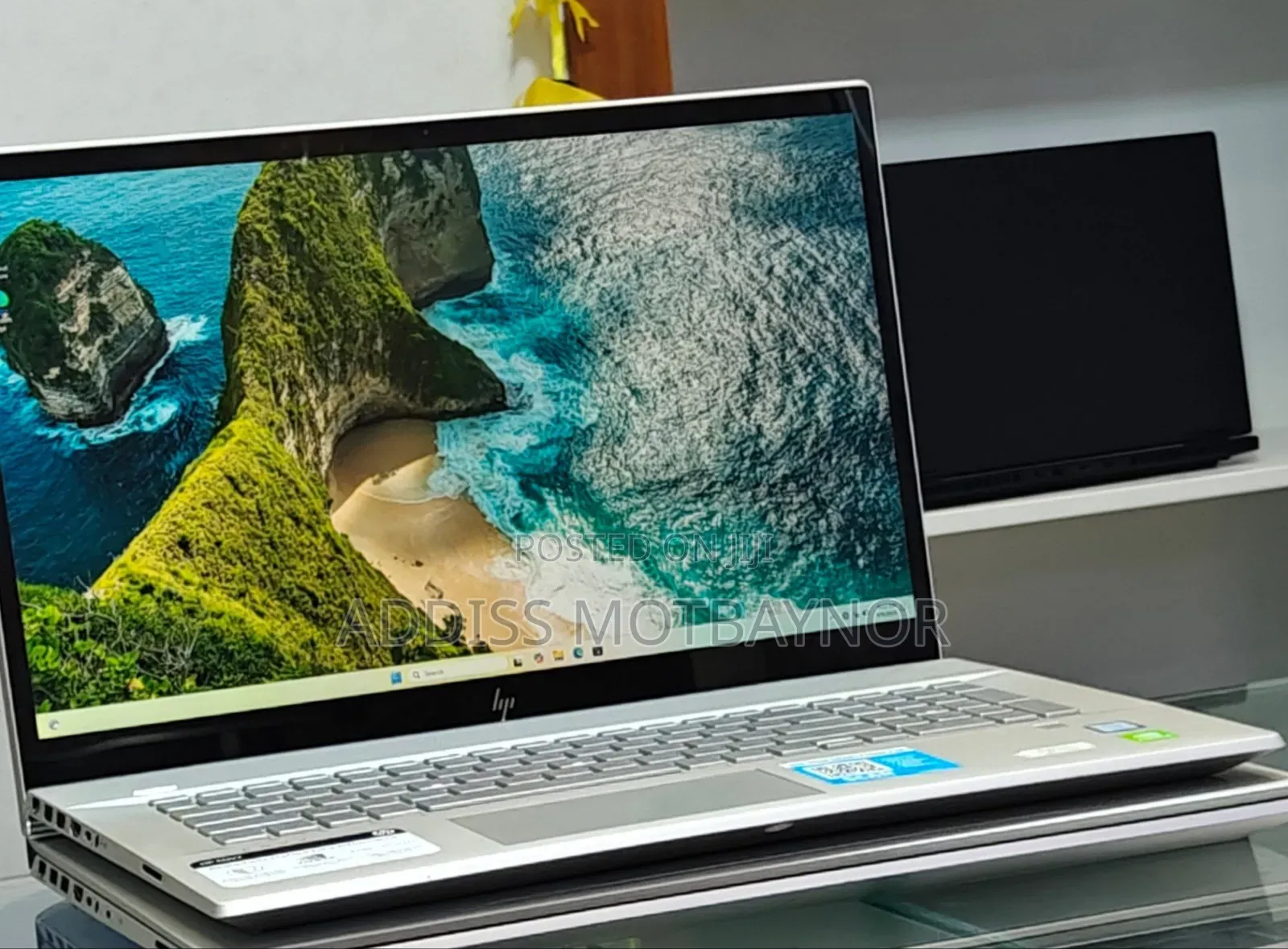 New Laptop HP Envy 17 16GB Intel Core I7 SSD 512GB