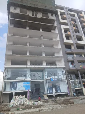 ለናተ የሚሆን የንግድ ሱቆች ቦሌ ላይ