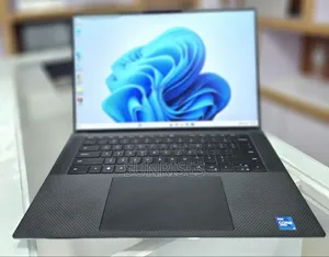 New Laptop Dell Precision 5550 16GB Intel Core I7 SSD 1T