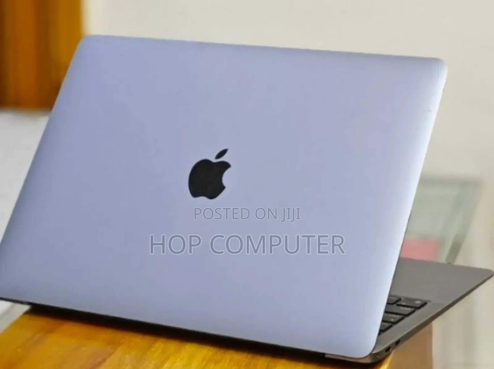 New Laptop Apple MacBook Air 2020 M1 8GB Apple M1 SSD 256GB