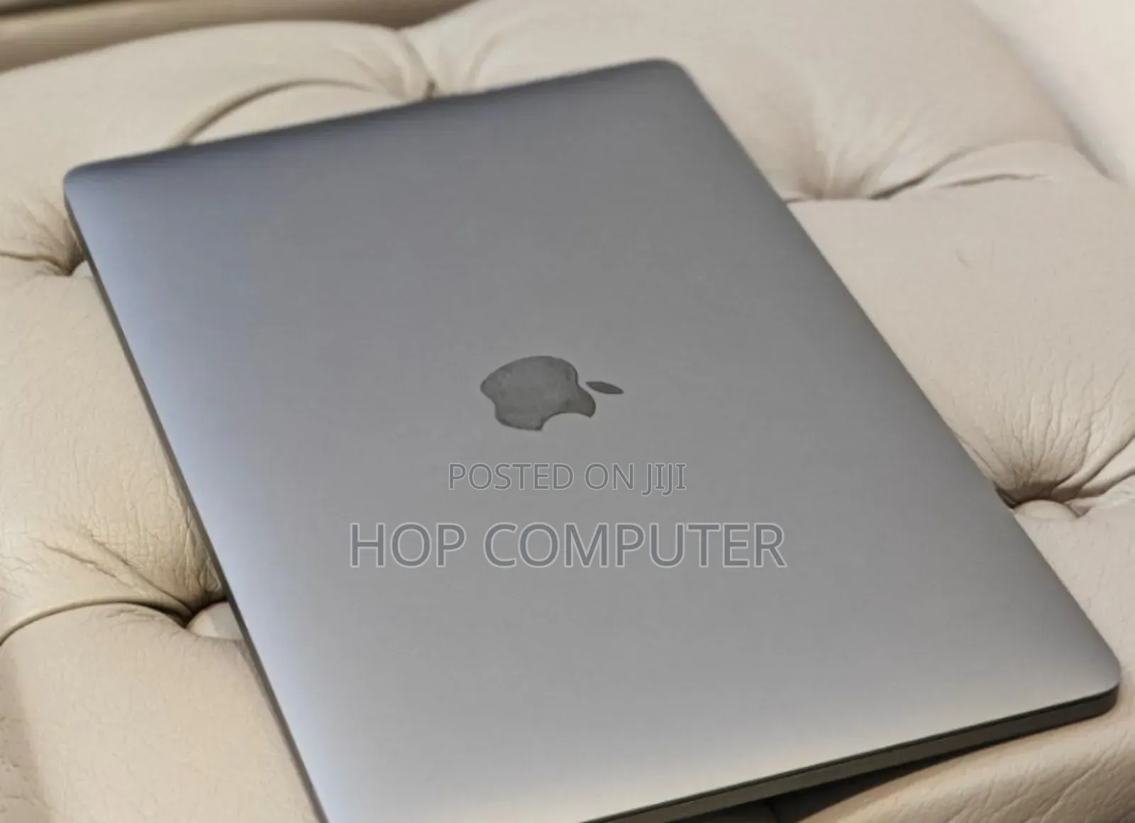 New Laptop Apple MacBook Pro 2019 8GB Intel Core i7 SSD 256GB