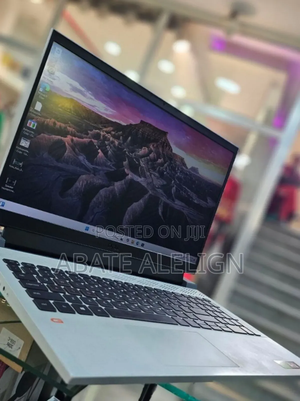 New Laptop Dell G15 5511 16GB Intel Core I7 SSD 512GB