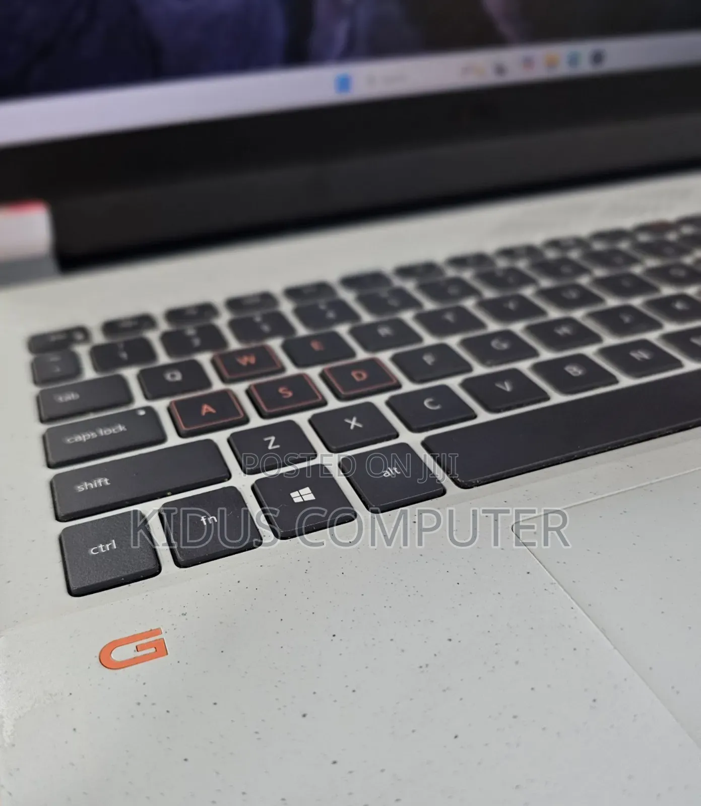 New Laptop Dell 16GB Intel Core I7 SSD 512GB