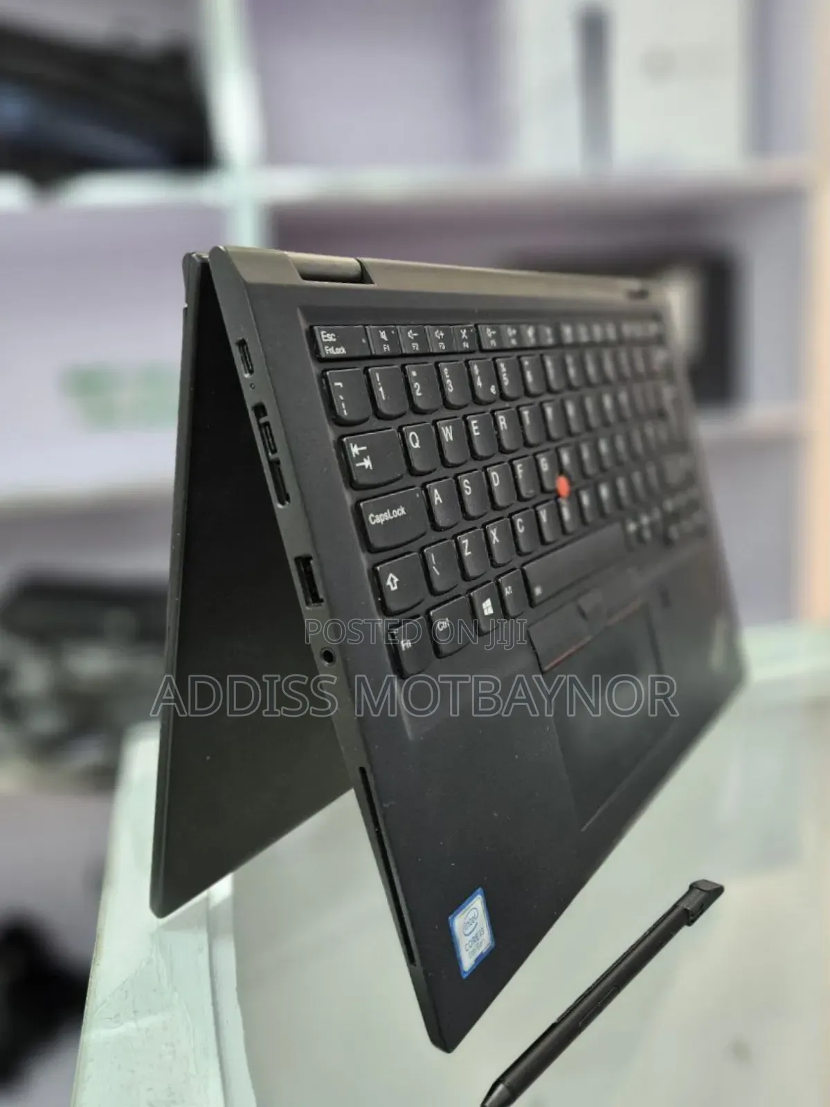 New Laptop Lenovo ThinkPad Yoga 8GB Intel Core I5 SSD 512GB