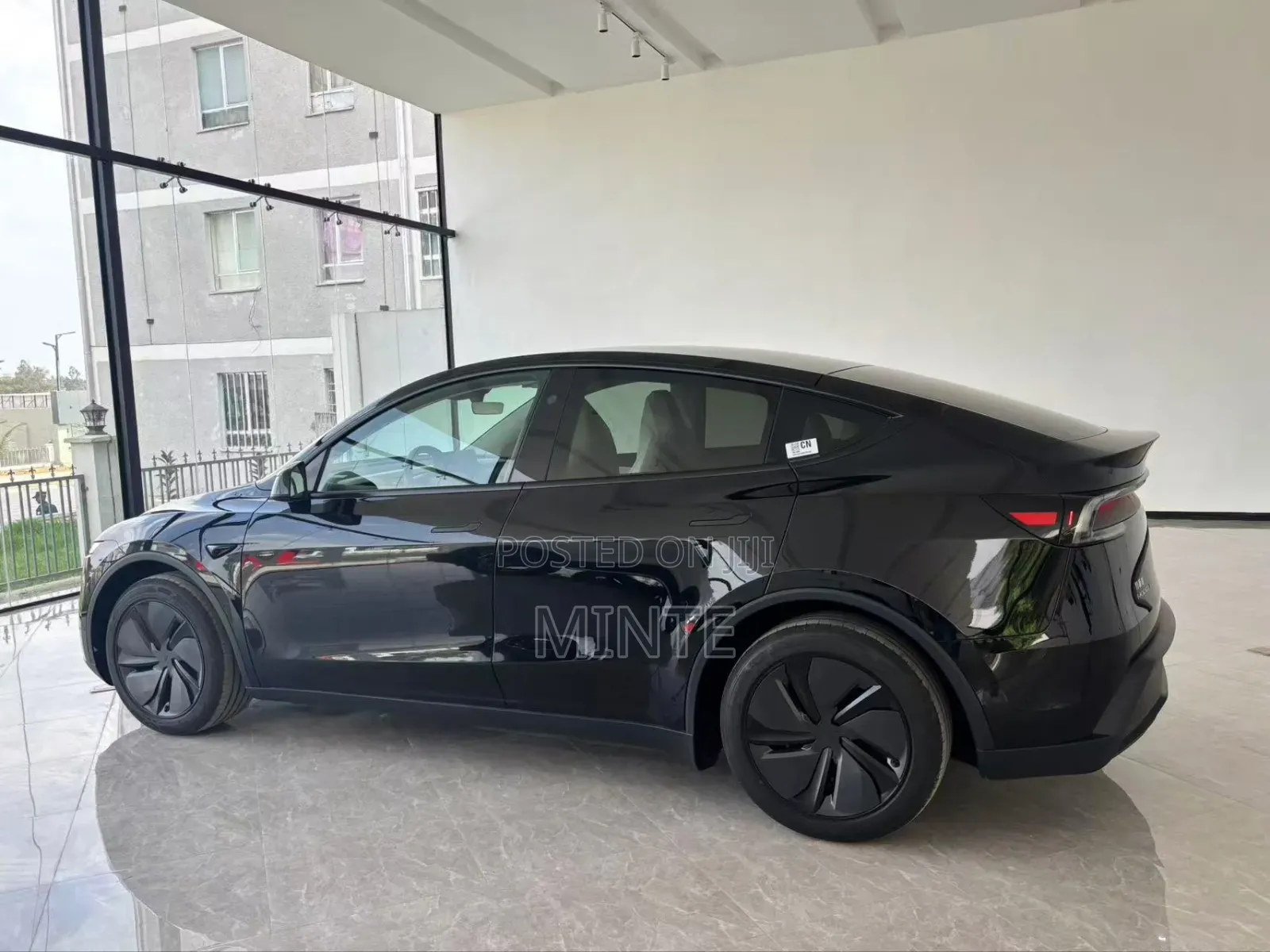 New Tesla Model Y Long Range AWD 2025 Black