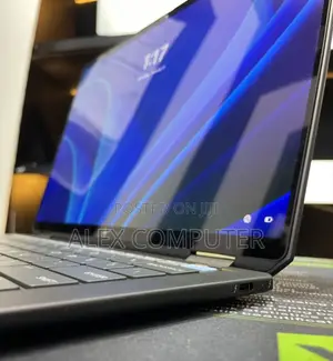 New Laptop HP OmniBook Ultra Flip 14" 16GB Intel Core Ultra 7 SSD 1T