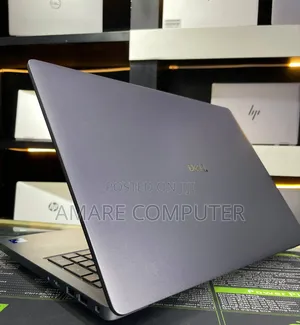 New Laptop Dell Pro Max 16 32GB Intel Core Ultra 7 SSD 512GB