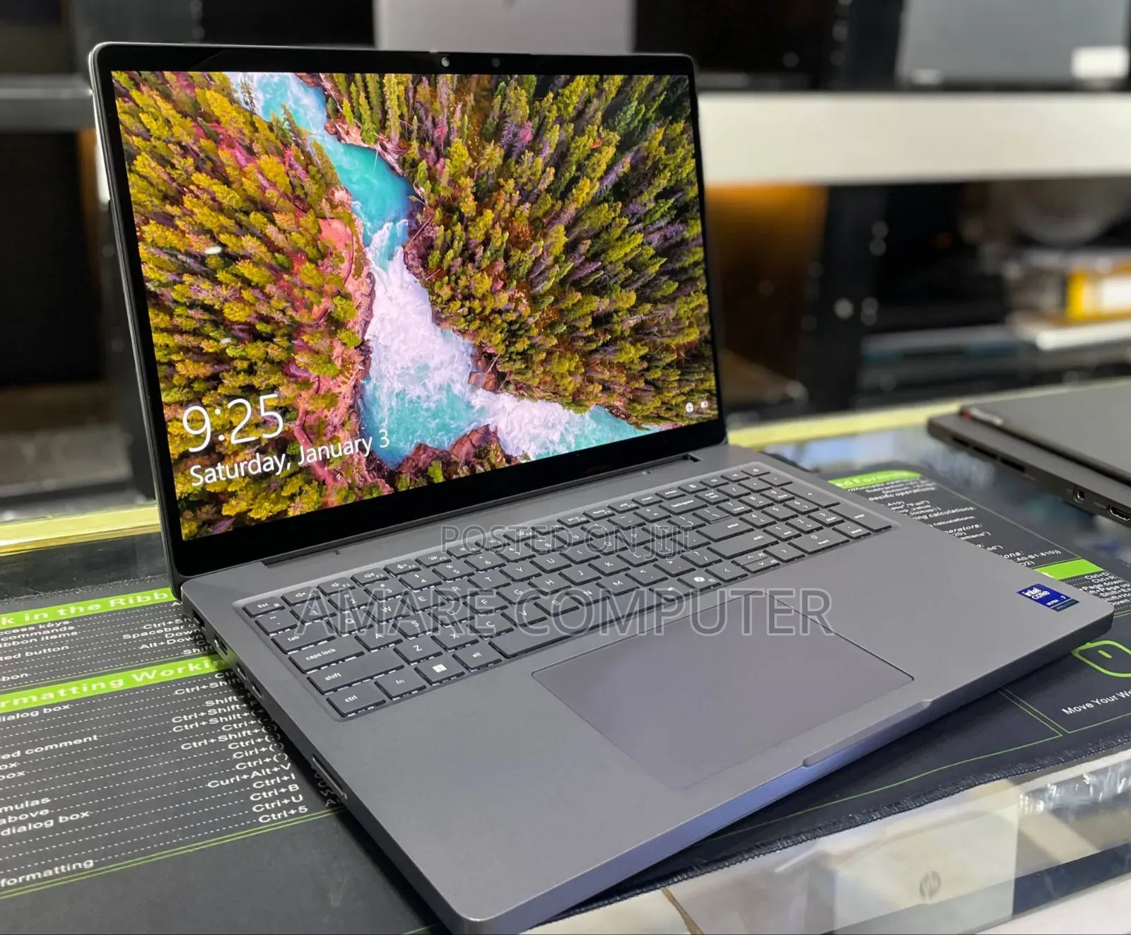 New Laptop Dell Pro Max 16 32GB Intel Core Ultra 7 SSD 512GB