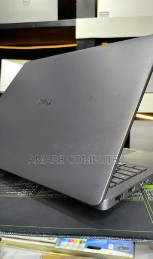 New Laptop Dell Pro Max 16 32GB Intel Core Ultra 7 SSD 512GB