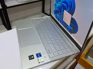New Laptop HP Pavilion 14 16GB Intel Core i7 SSD 1T