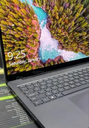 New Laptop Dell Pro Max 16 32GB Intel Core Ultra 7 SSD 1T