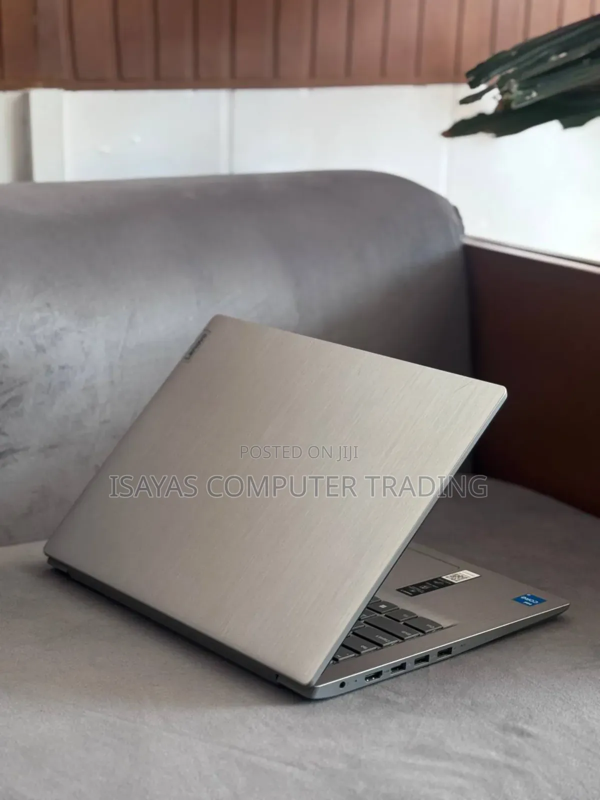 New Laptop Lenovo Ideapad 3 20GB Intel Core I3 SSD 512GB