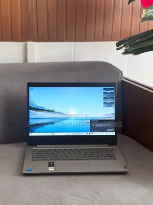 New Laptop Lenovo Ideapad 3 20GB Intel Core I3 SSD 512GB